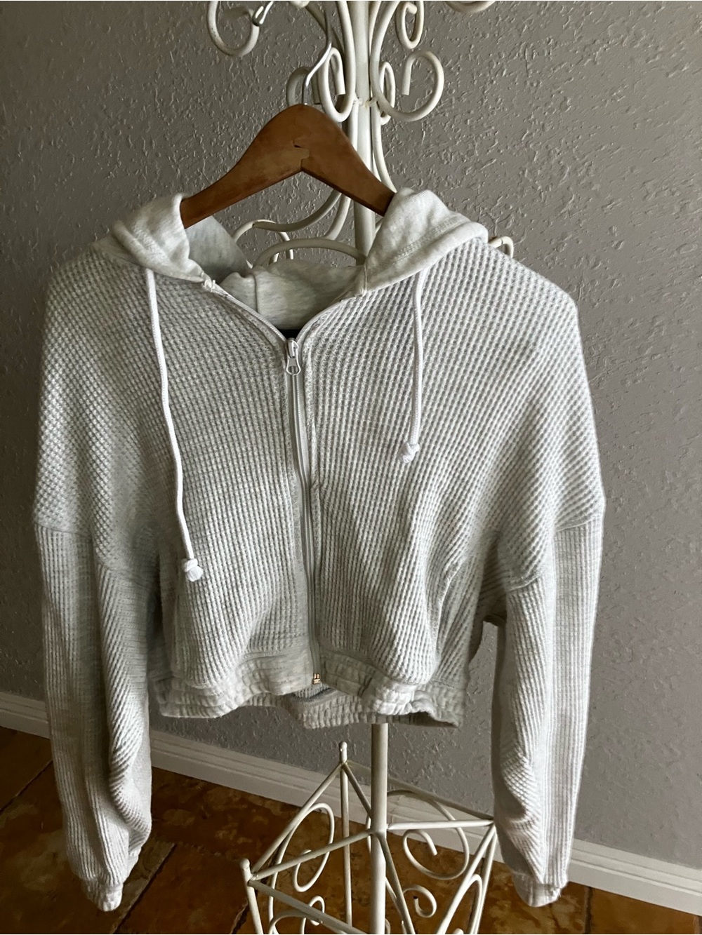 Cozy Cropped Hoodie Jacket - Light Gray-Medium